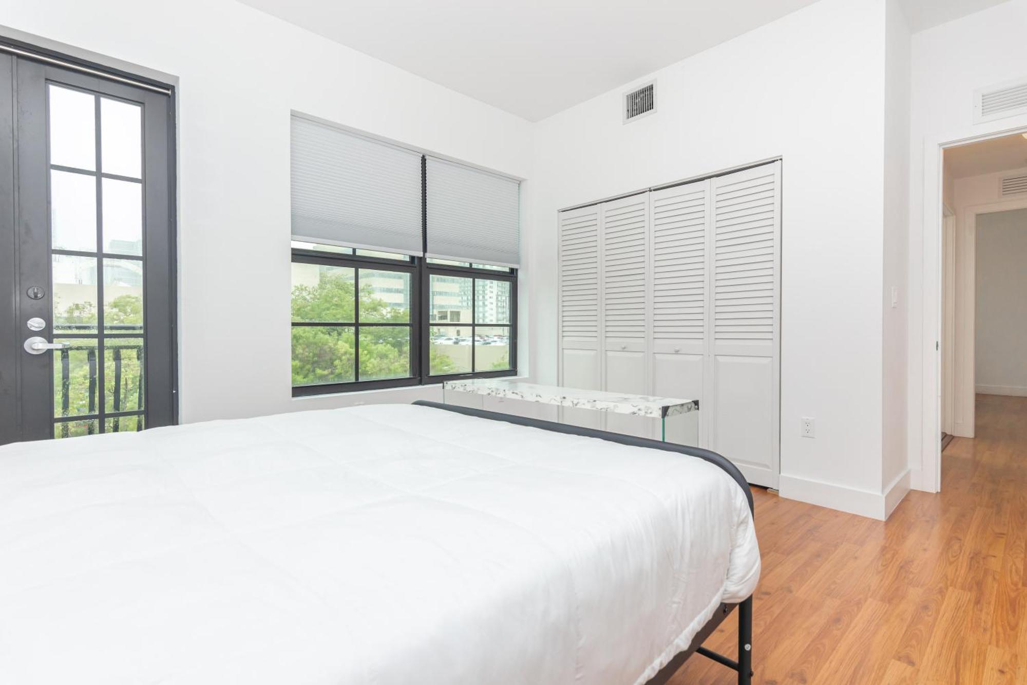 Downtown Miami 2 Bedrooms Apartment Екстер'єр фото